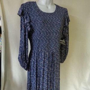 ANGIE SMOCKED TOP SHORT DRESS BLUE WHITE DAISEYS 3/4 SLEEVES SZ JR L